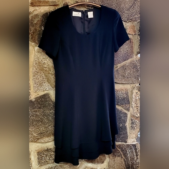 Liz Claiborne Tiered Little Black Dress - Picture 1 of 4